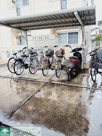 アン・ミケーリアの物件内観写真